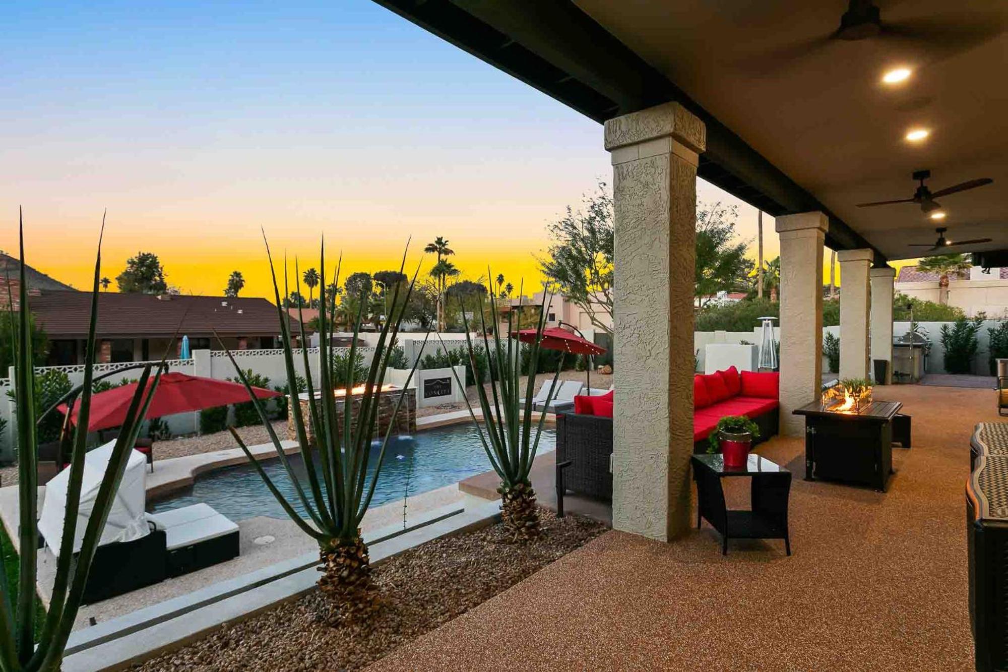 The Concept, An Exclusive, Upscale In Moon Valley Phoenix